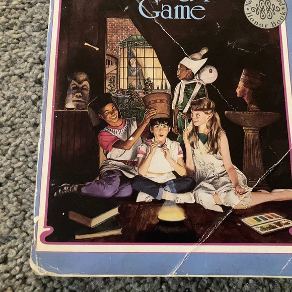 Books - Picture 2 of 5